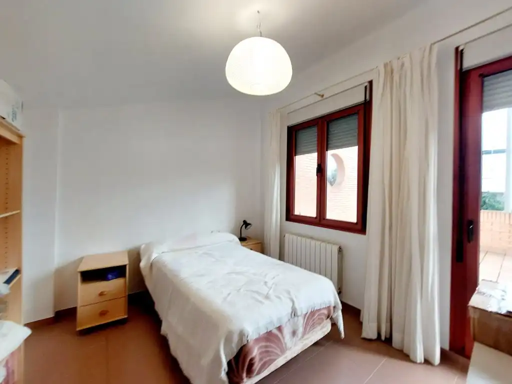 Dormitori de Casa o xalet en venda en Badajoz