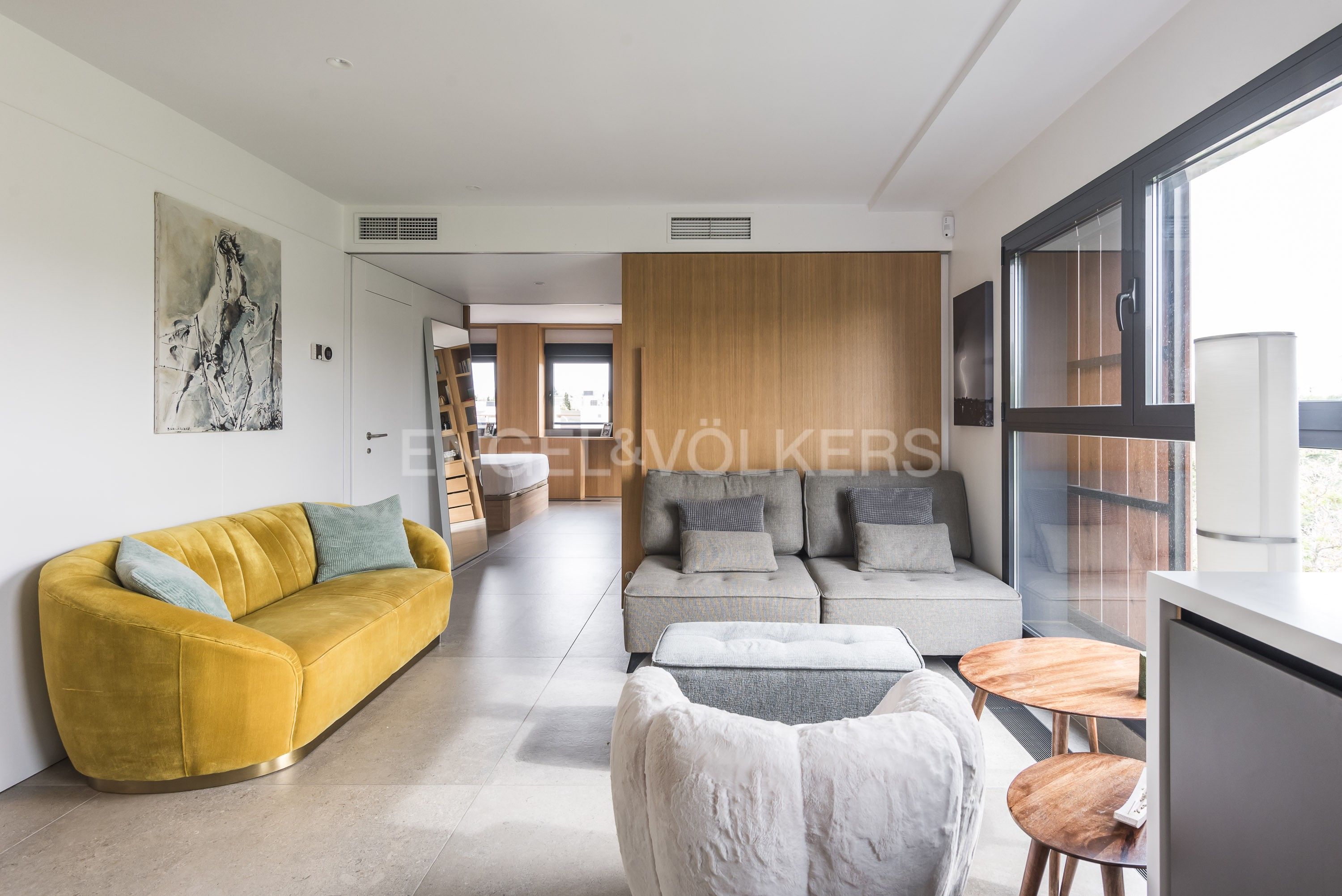 Sala d'estar de Àtic en venda en  Madrid Capital amb Aire condicionat, Calefacció i Jardí privat