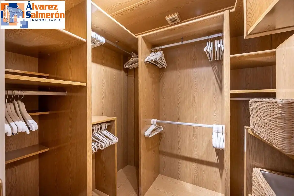 Apartments for rent in Calle Puentezuelas, Centro - Sagrario