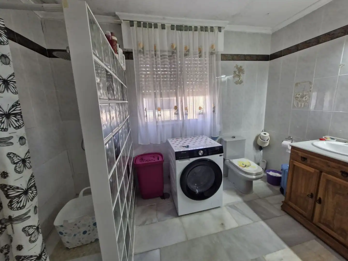 Baño de Finca rústica en venta en La Línea de la Concepción con Jardín privado y Piscina