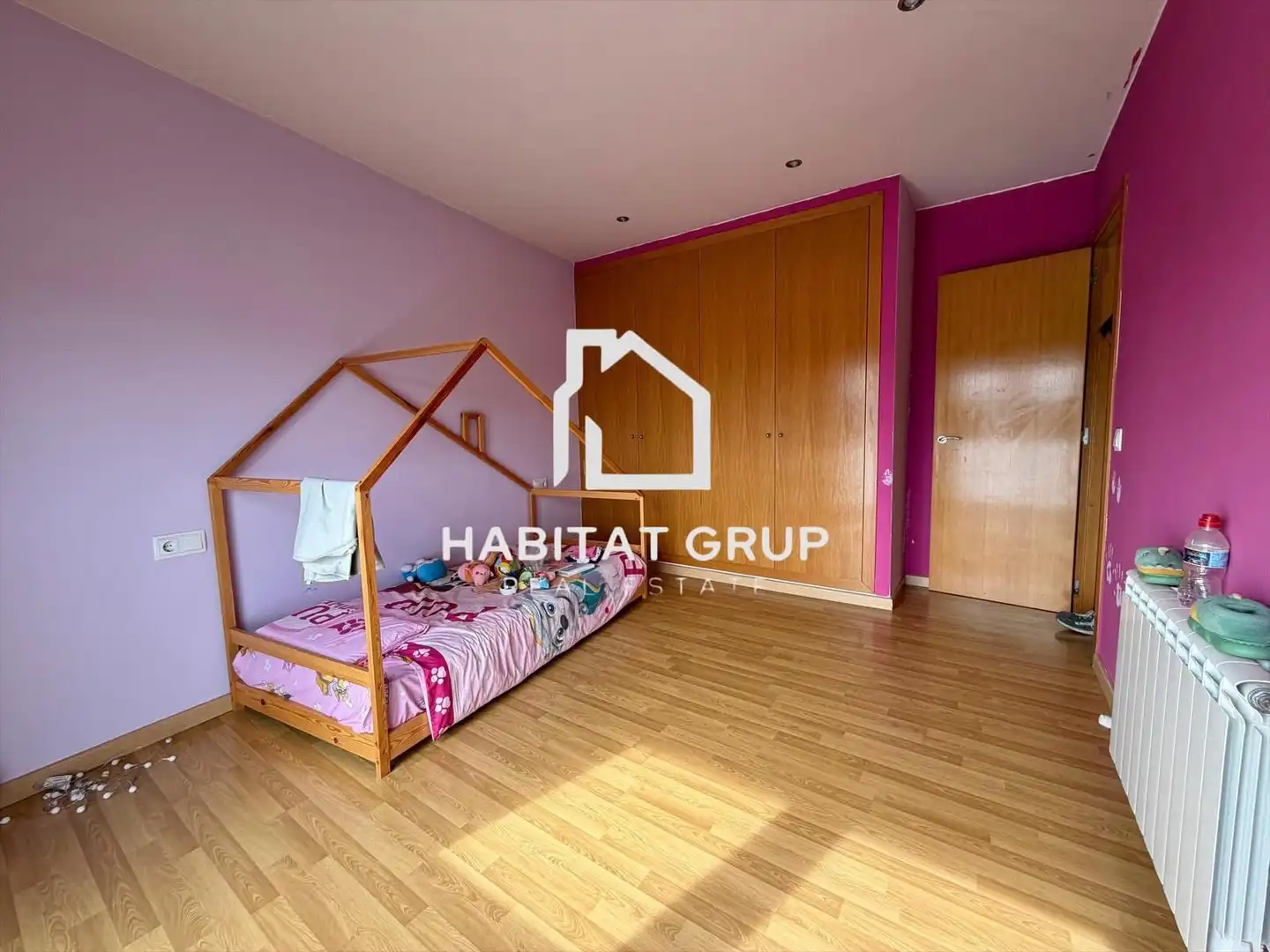 Bedroom of Houses for sale in Flaçà  with Heating