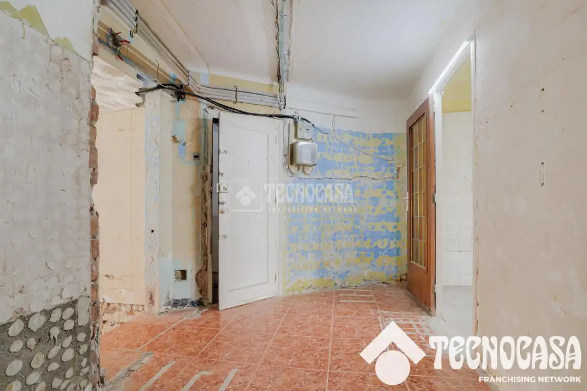 Local en venta en Badalona