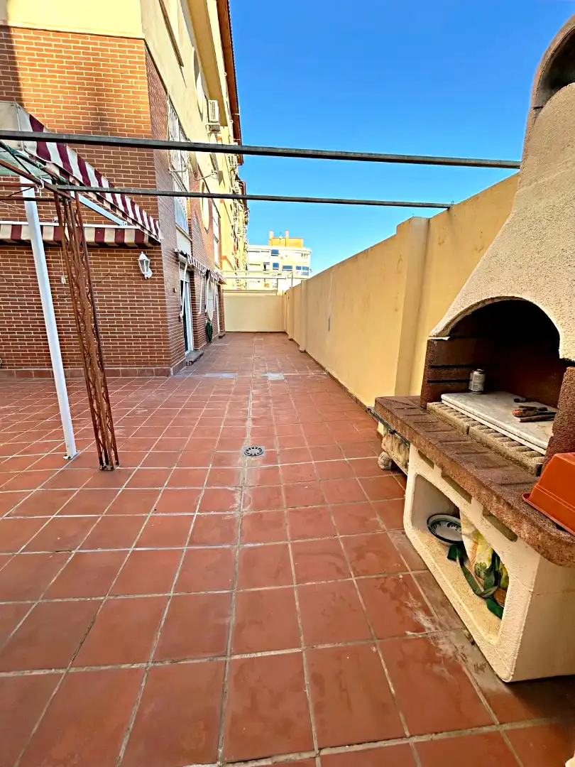 Terrassa de Pis en venda en Málaga amb Terrassa, Traster i Moblat