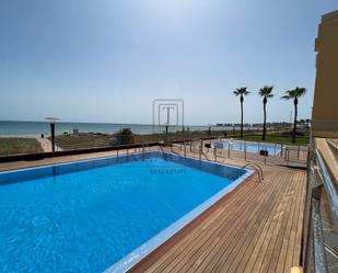 Piscina de Apartament en venda en El Puerto de Santa María amb Aire condicionat, Balcó i Piscina comunitària