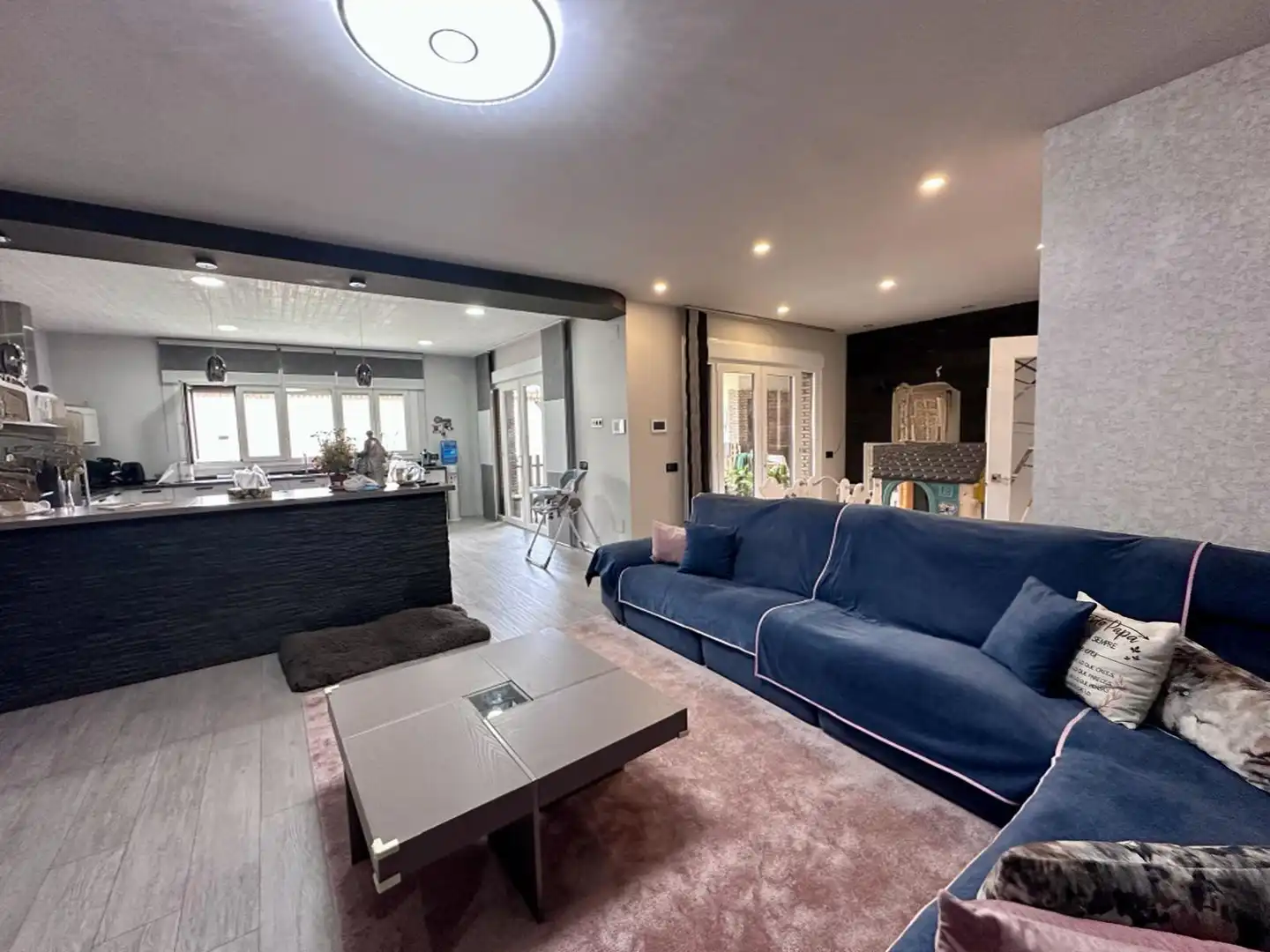 Sala de estar de Casa o chalet en venta en Arenas de San Juan  con Aire acondicionado, Calefacción y Jardín privado