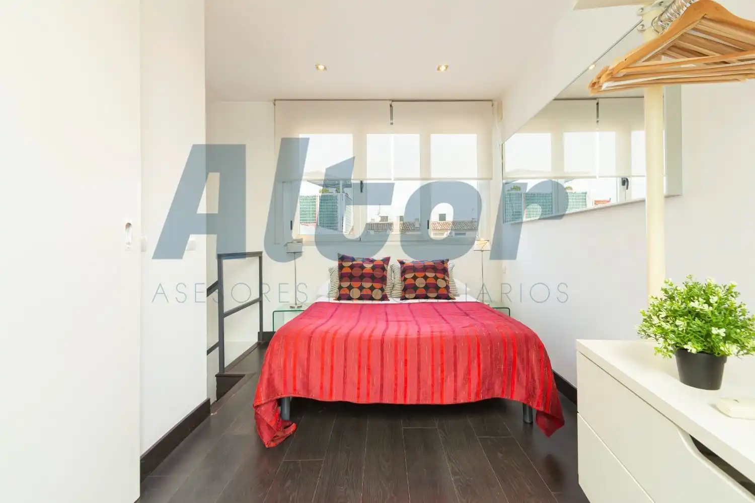Bedroom of Attic for rent in Madrid  with Heating, Terrace and Furnished