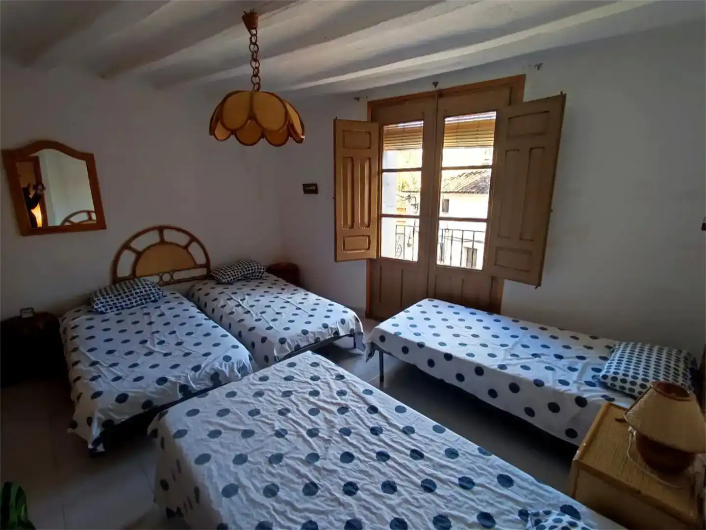Habitación de Casa adosada en venta en Tosos, Zaragoza