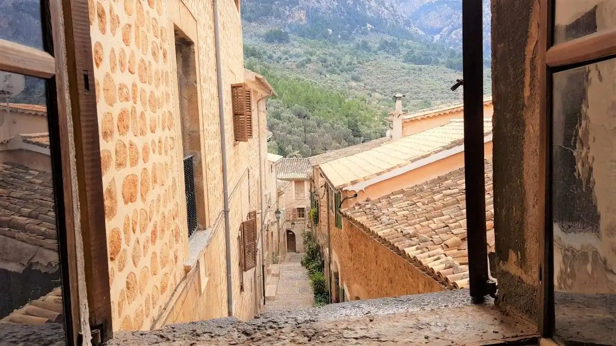 Houses for sale in Fornalutx