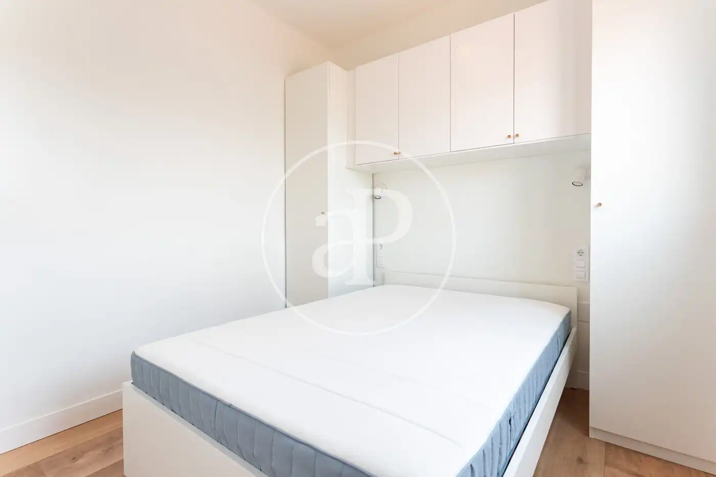 Bedroom of Flat for rent in Barcelona  with Air Conditioner, Heating and Terrace