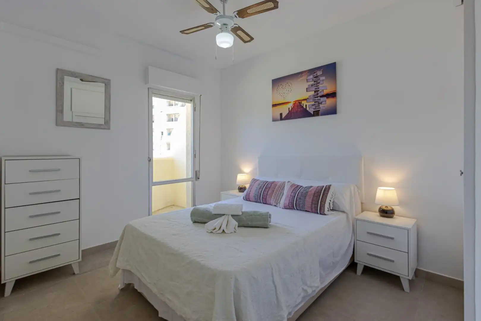 Apartamento en venta en Avenida Avenida de Rocío Jurado, Parque de la Paloma