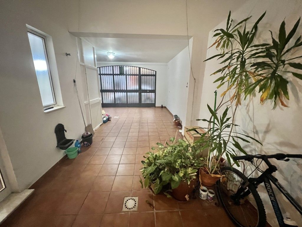 Single-family semi-detached for sale in Dos Hermanas