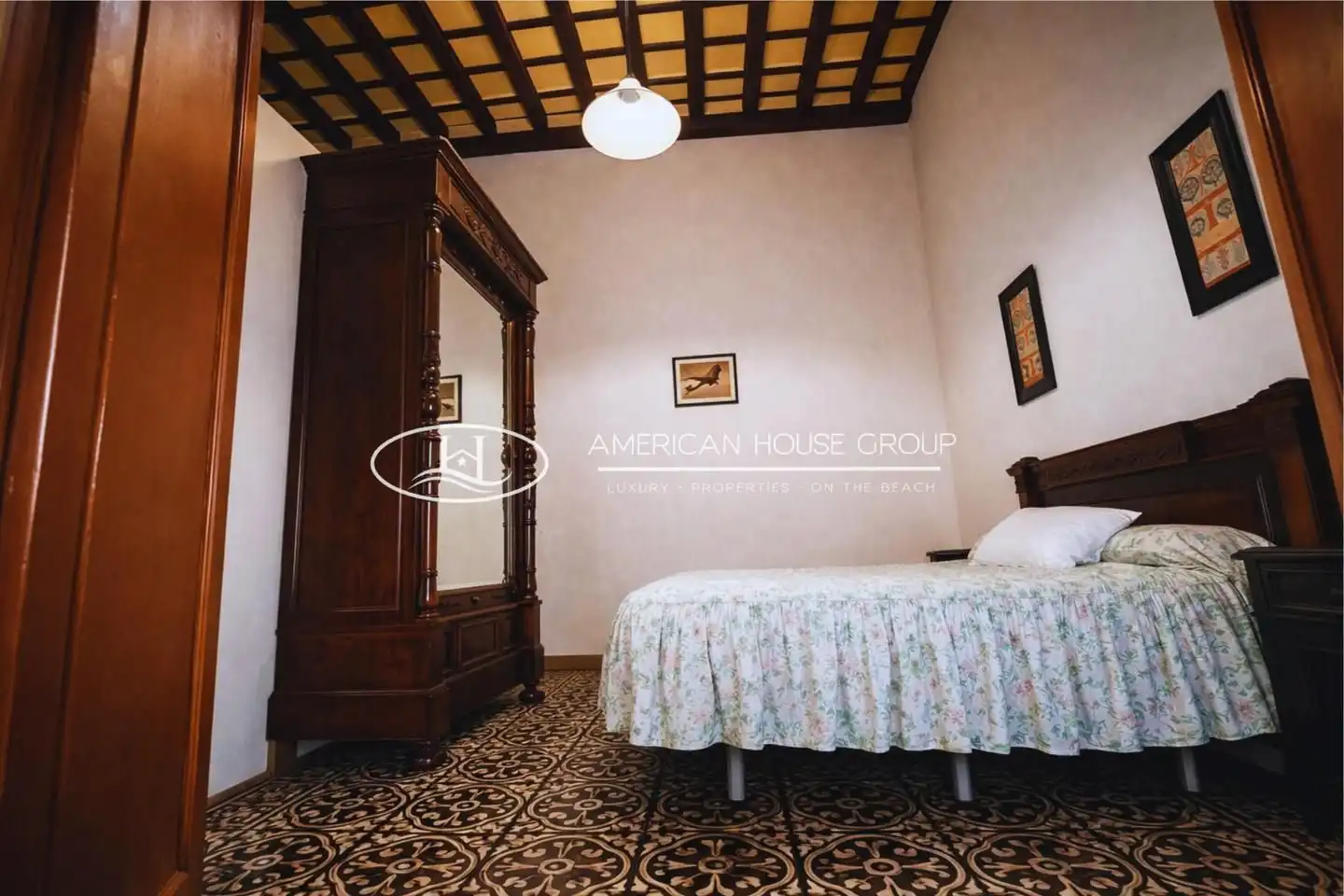 Habitación de Edificio en venta en Chiclana de la Frontera