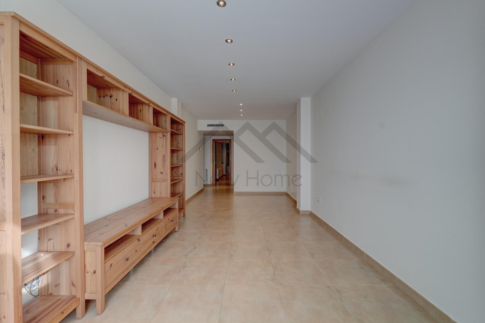 Flat to rent in La Pobla de Vallbona  with Air Conditioner, Heating and Terrace