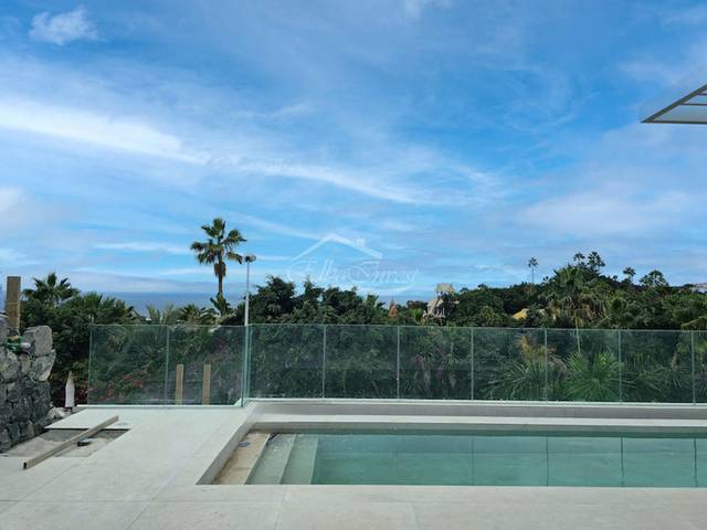 Casa-chalet en Venta en Torviscas Centro y Alto