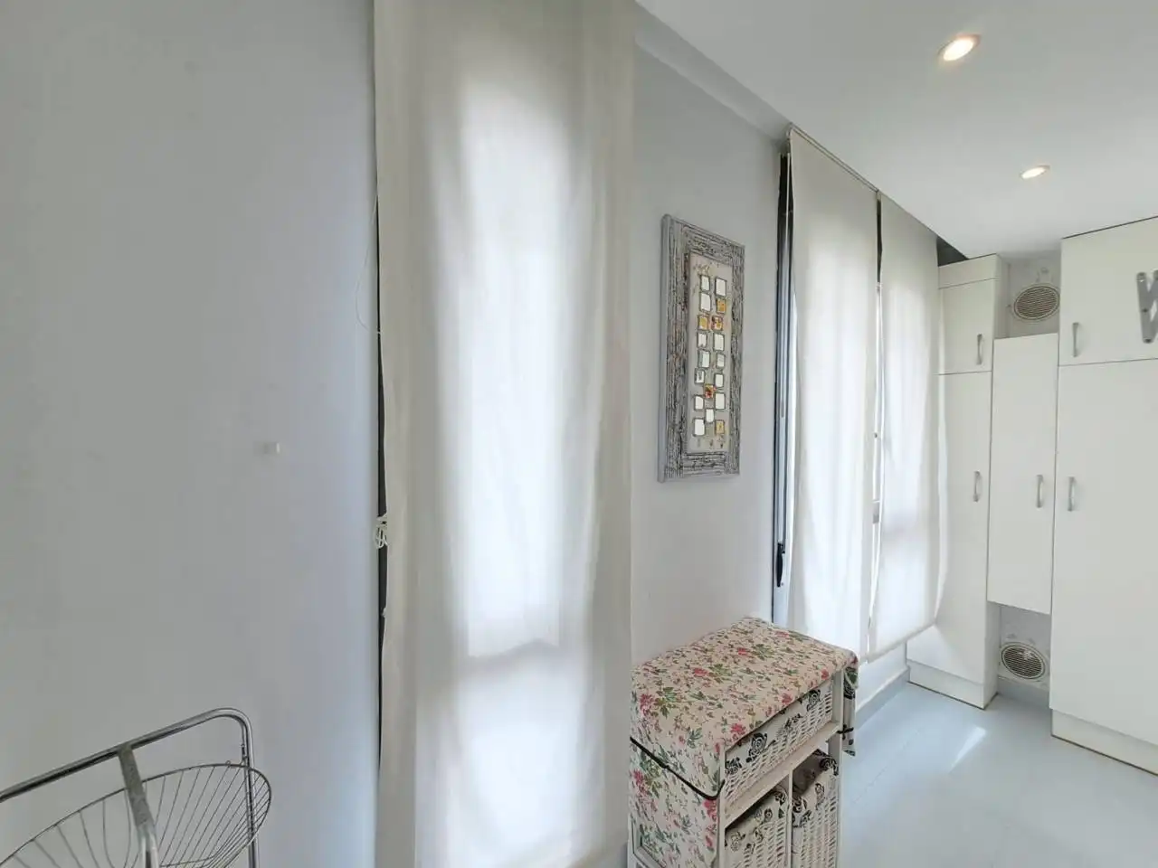 Flat for sale in Calle Sahagún, Universidad - Las Huelgas