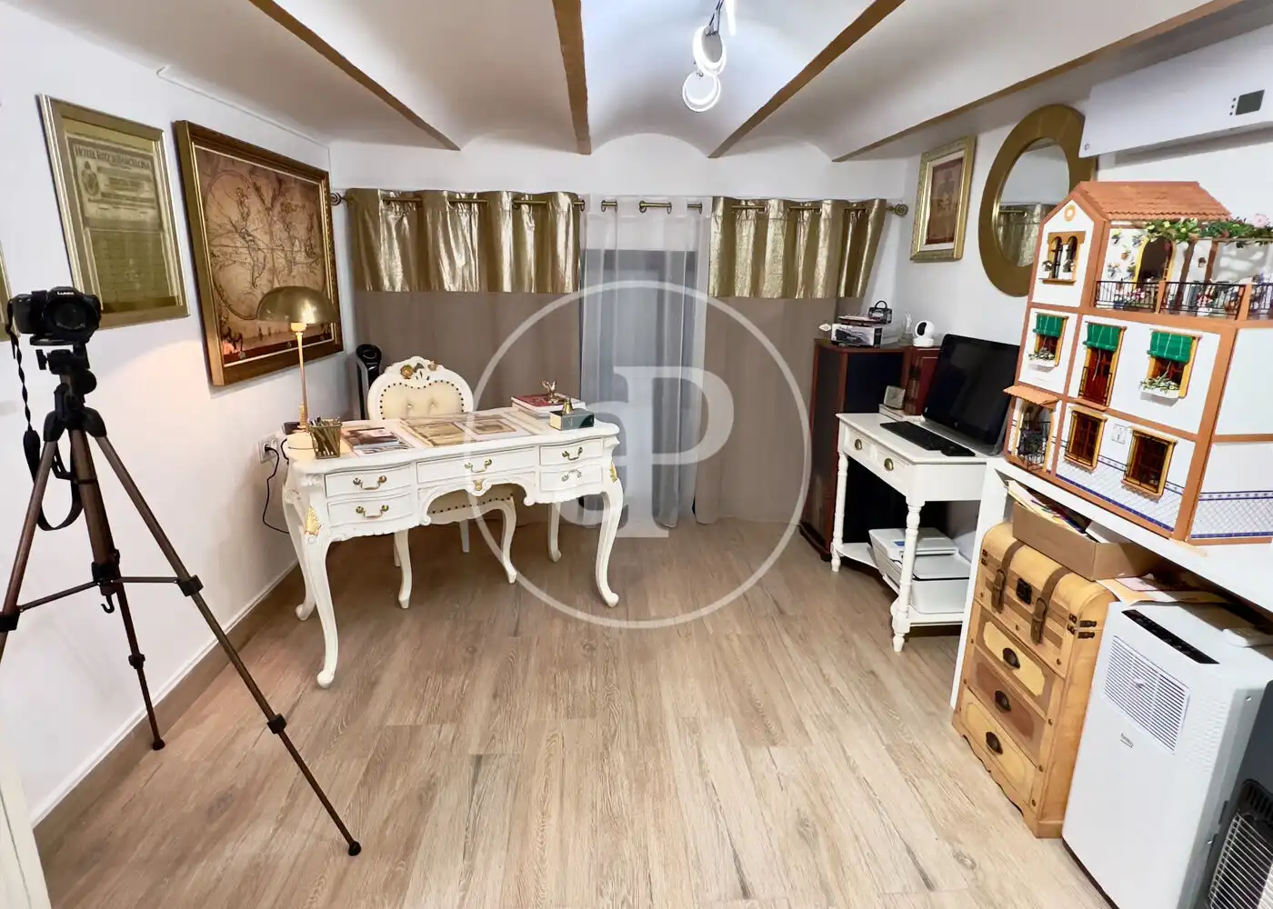 Wohnung zum Verkauf in Barcelona mit Heizung und Terrasse