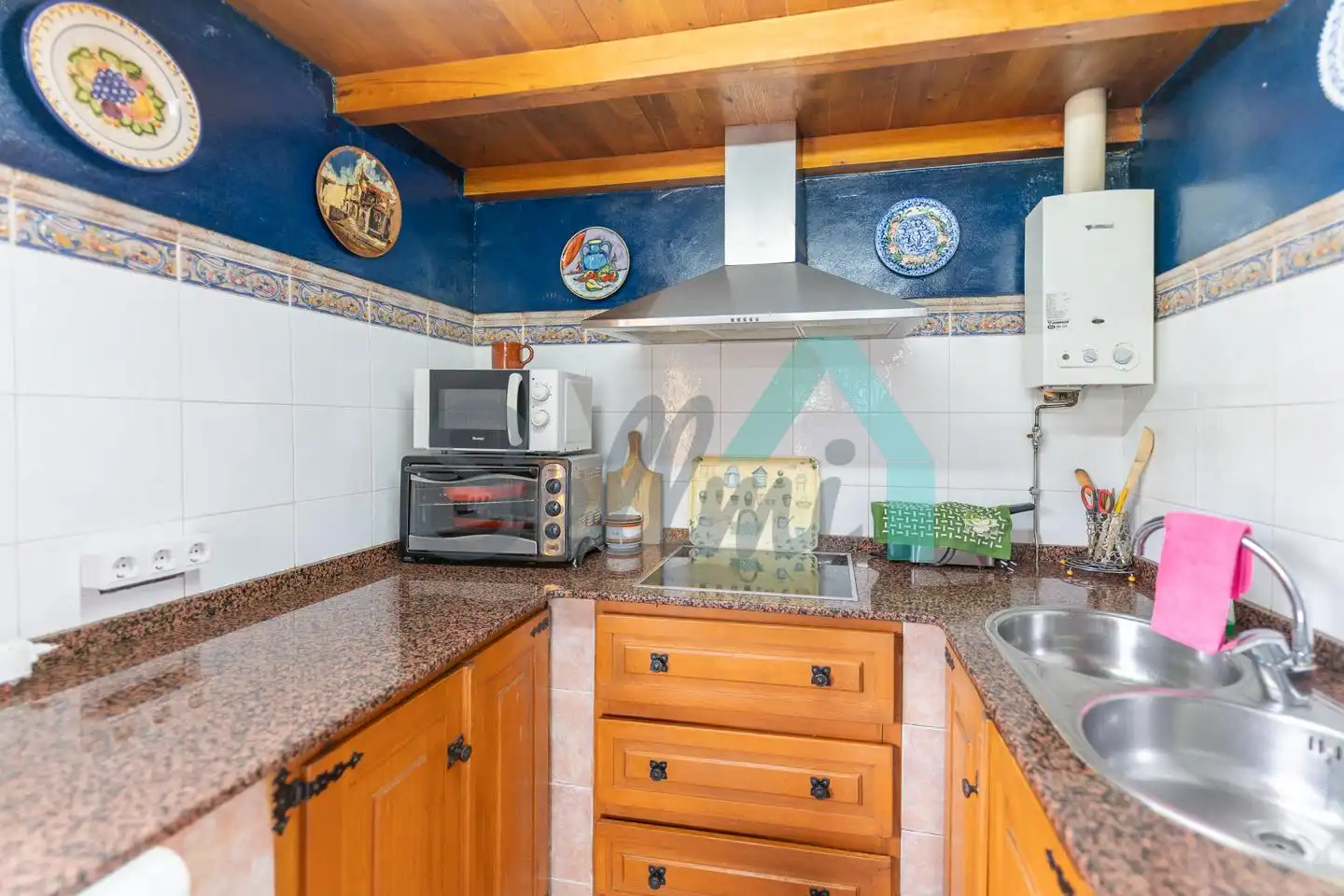 Kitchen of Houses for sale in Valdés - Luarca  with Private garden, Parquet flooring and Terrace