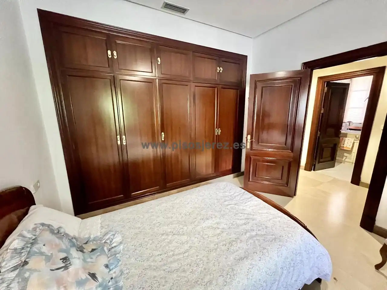 Bedroom of Houses for sale in Jerez de la Frontera