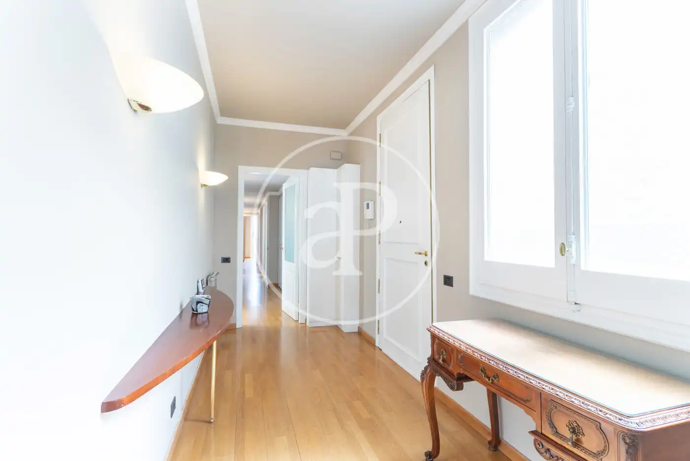 Flat for rent in Barcelona  with Air Conditioner, Heating and Terrace
