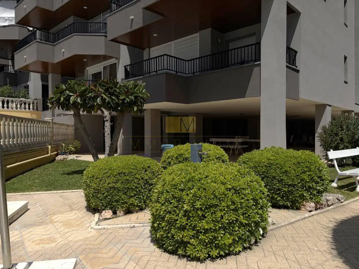 Vista exterior de Ático de alquiler en Cunit con Aire acondicionado, Calefacción y Terraza
