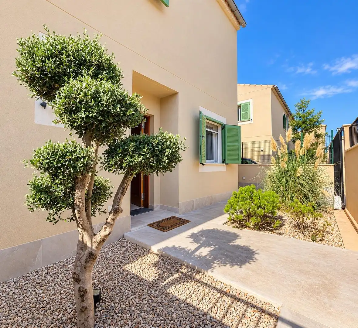 Casa pareada con piscina en venta en Sa Cabaneta, imagen 4