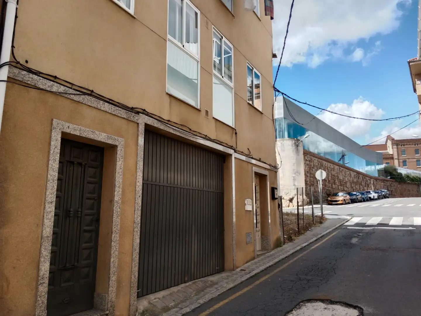 Exterior view of Houses for sale in Plasencia  with Furnished
