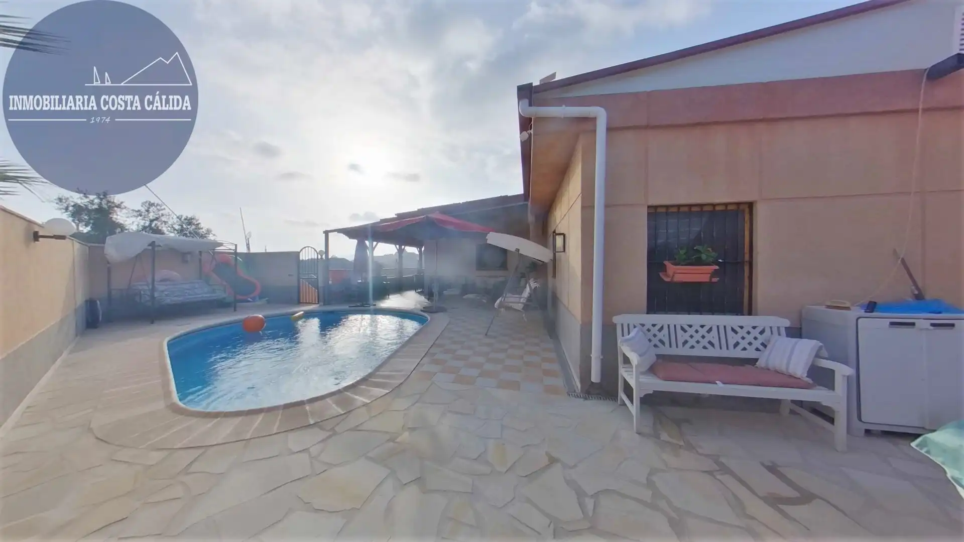Piscina de Casa o xalet en venda en Los Collados - Los Geraneos