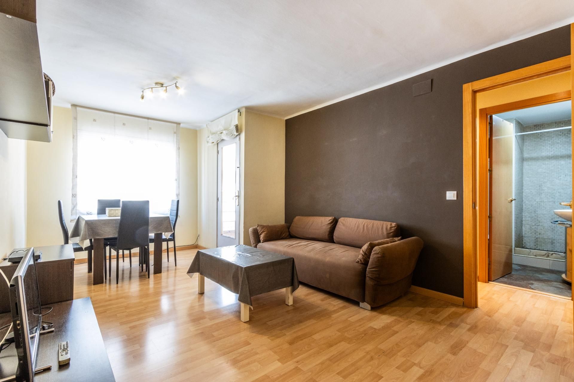 Sala d'estar de Pis en venda en Terrassa amb Calefacció, Parquet i Terrassa