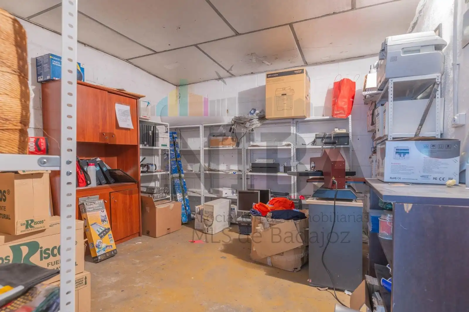 Nau industrial en venda en Badajoz