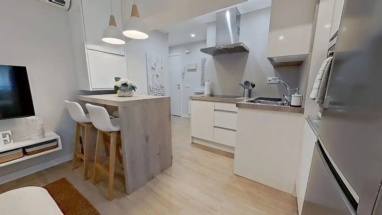 Flat with lift to rent in Calle de La Bañeza, imagen 5