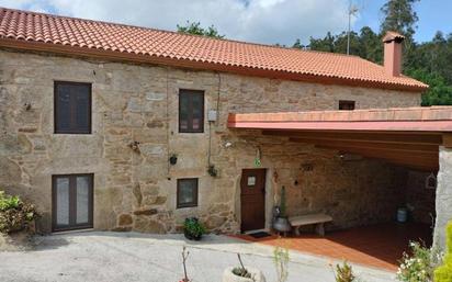 Vista exterior de Casa o xalet en venda en Ames amb Terrassa