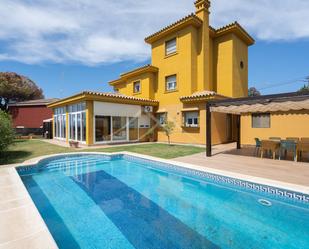 Garden of House or chalet for sale in El Puerto de Santa María  with Air Conditioner, Terrace and Swimming Pool