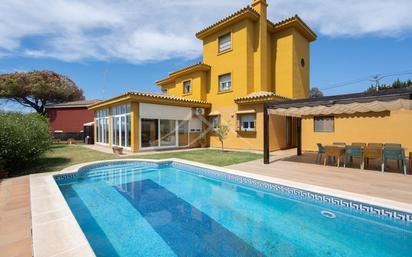 Jardí de Casa o xalet en venda en El Puerto de Santa María amb Aire condicionat, Terrassa i Piscina