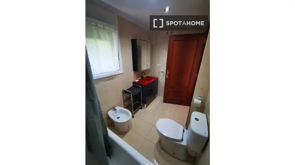 Baño de Apartamento para compartir en Ibarra con Aire acondicionado, Calefacción y Terraza