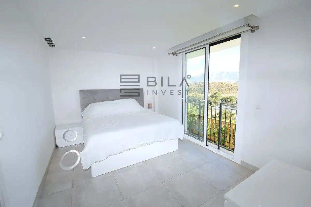 Piso con piscina en venta en Casa Banderas, imagen 9