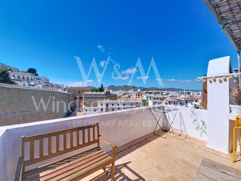 Vista exterior de Dúplex en venda en Eivissa