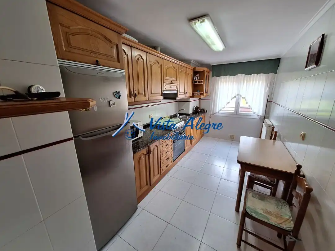 Cocina de Piso en venta en Haro con Calefacción, Terraza y Trastero