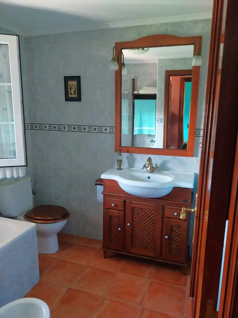 Baño de Casa o chalet en venta en Santoña con Calefacción, Jardín privado y Terraza