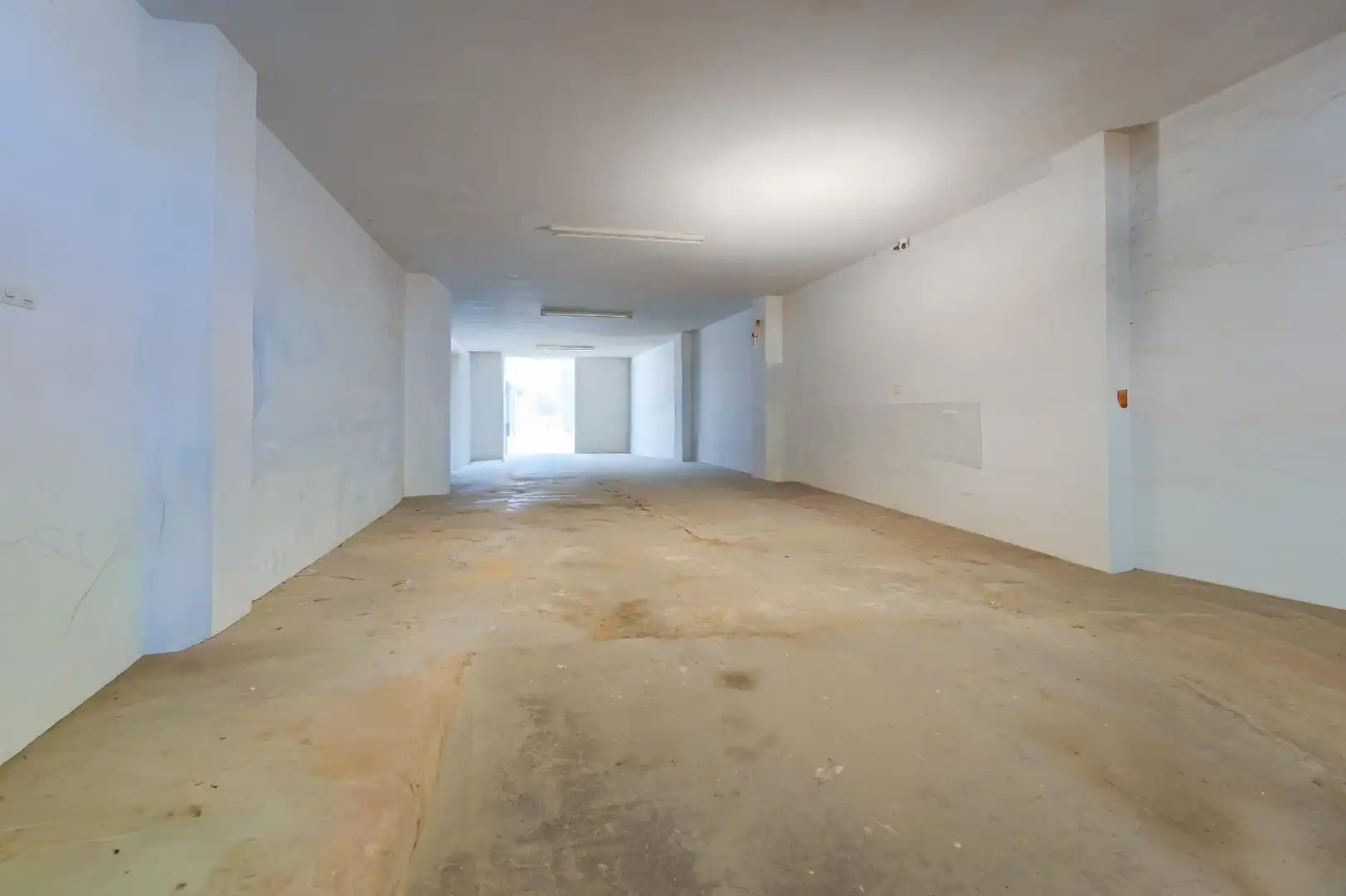 Casa adosada en venta en Sanlúcar la Mayor con Aire acondicionado, Calefacción y Terraza