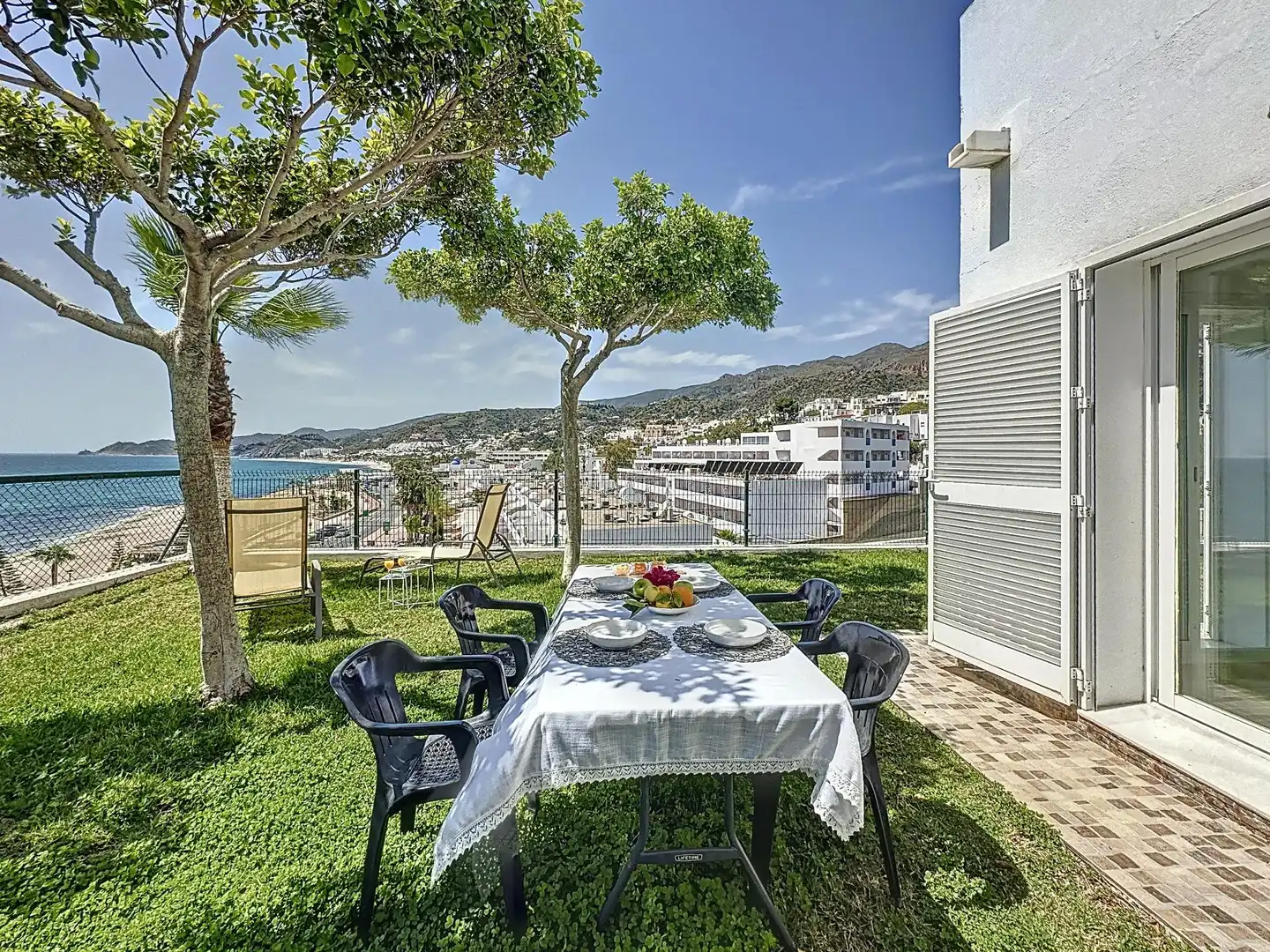Casa bifamiliare con piscina in vendita a Paseo Del Mediterraneo, imagen 5