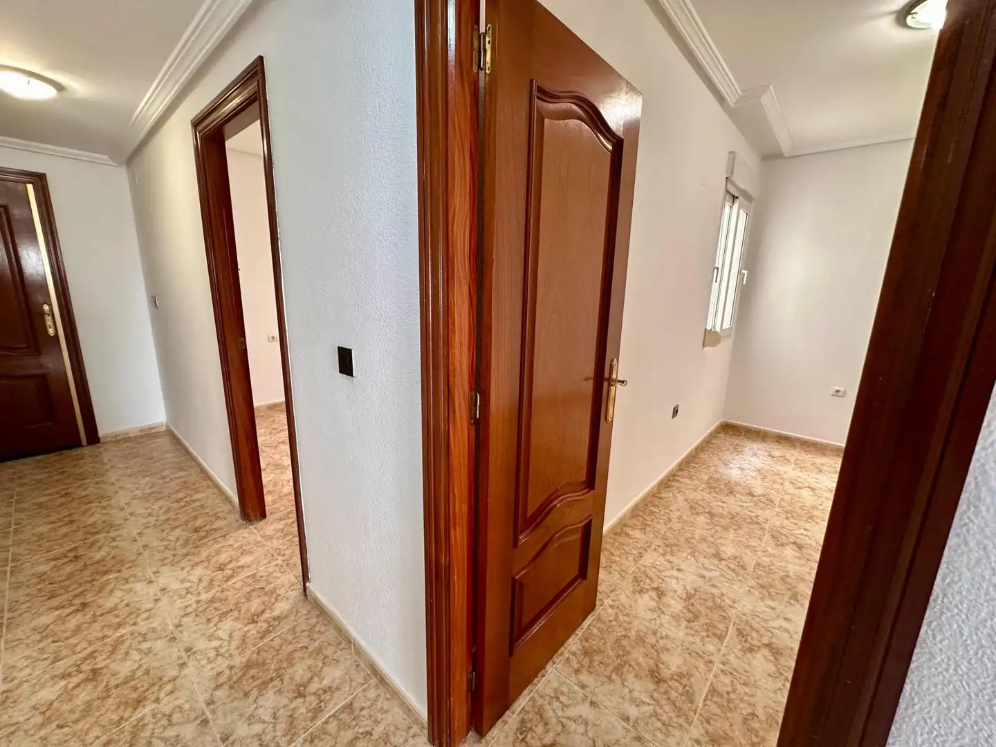 Apartamento en venta en Torrevieja con Aire acondicionado, Jardín privado y Amueblado