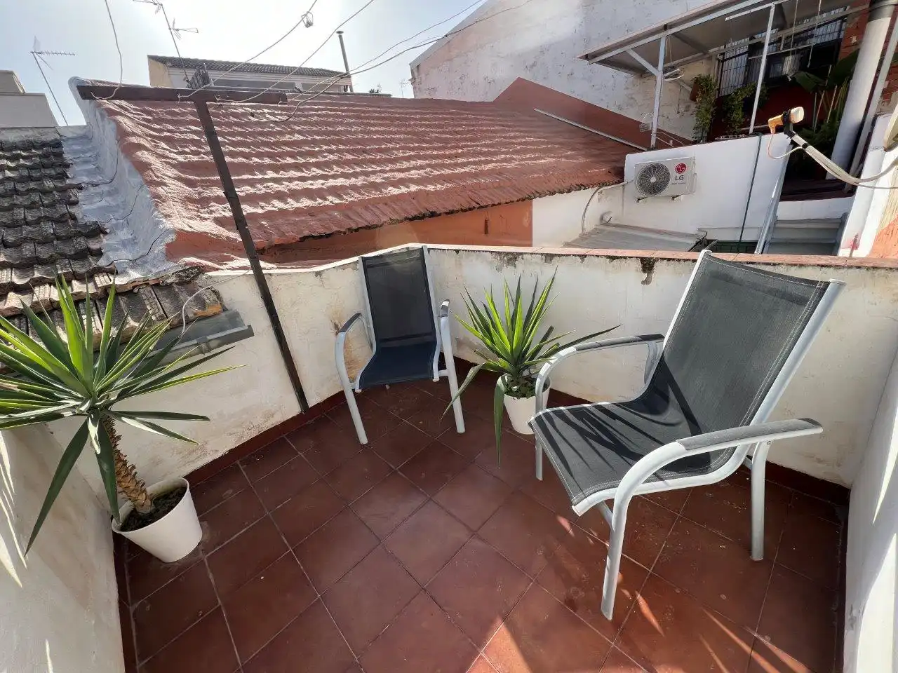 Terrassa de Casa adosada en venda en Dolores amb Aire condicionat, Moblat i Forn