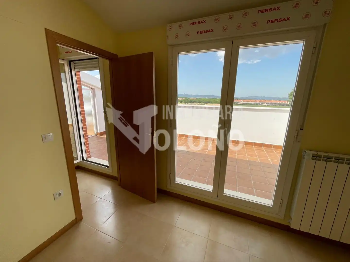 Terraza de Dúplex en venta en Castañares de Rioja con Calefacción, Terraza y Trastero