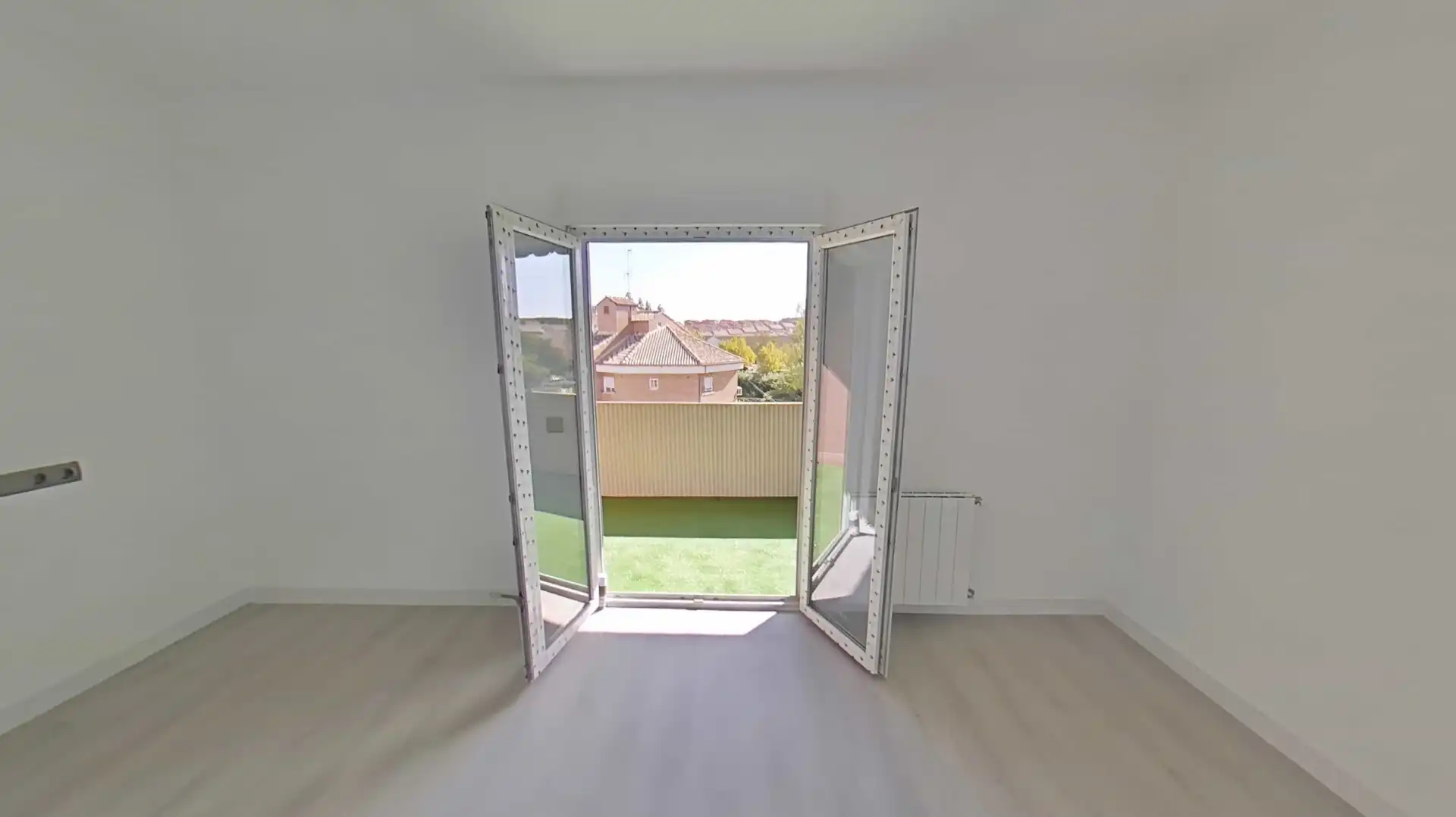 Bedroom of Flat for sale in Yeles  with Heating, Parquet flooring and Terrace
