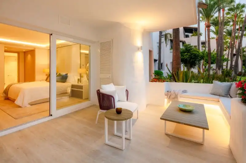 Apartament amb piscina en venda a Milla de Oro, imagen 24