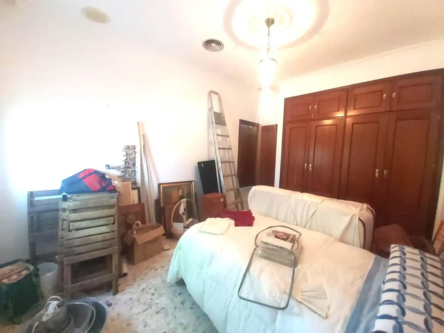 Dormitori de Casa o xalet en venda en Utrera