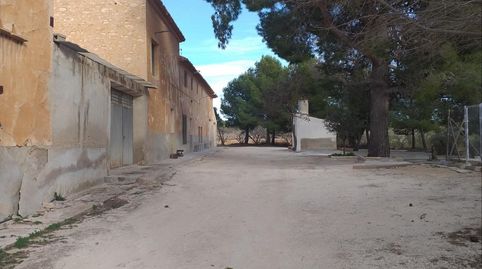 Foto 2 de Finca rústica en venda a Yecla, Murcia