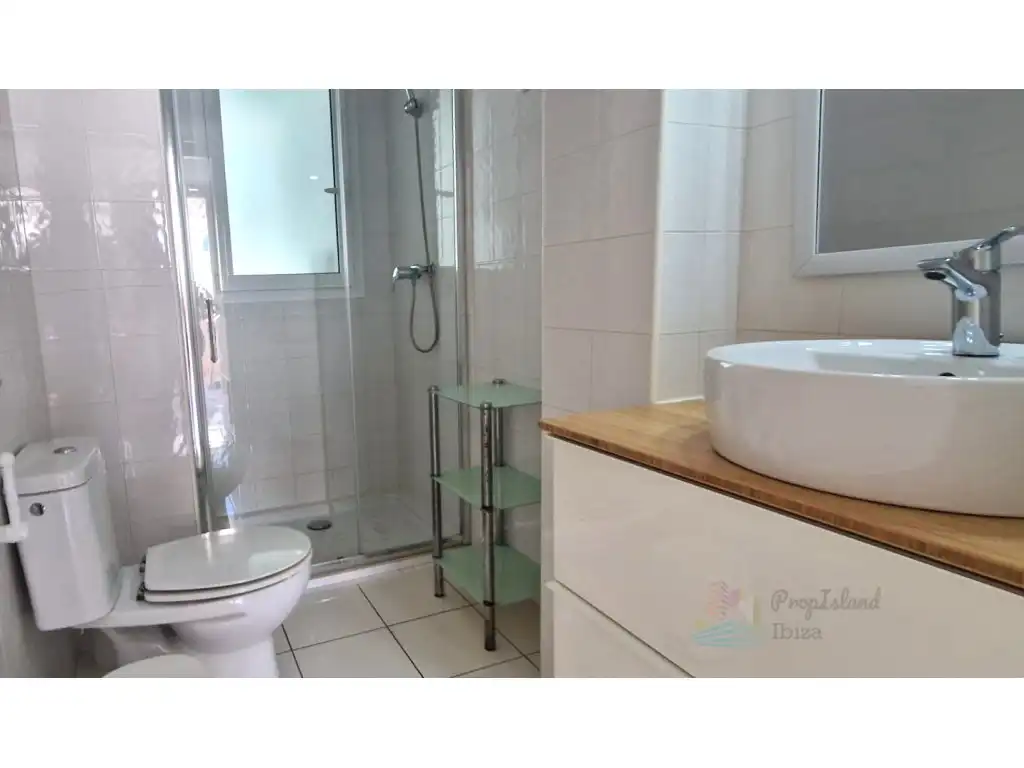 Apartament de lloguer a Calle De La Mediterrania, Ses Figueretes - Platja d'en Bossa - Cas Serres