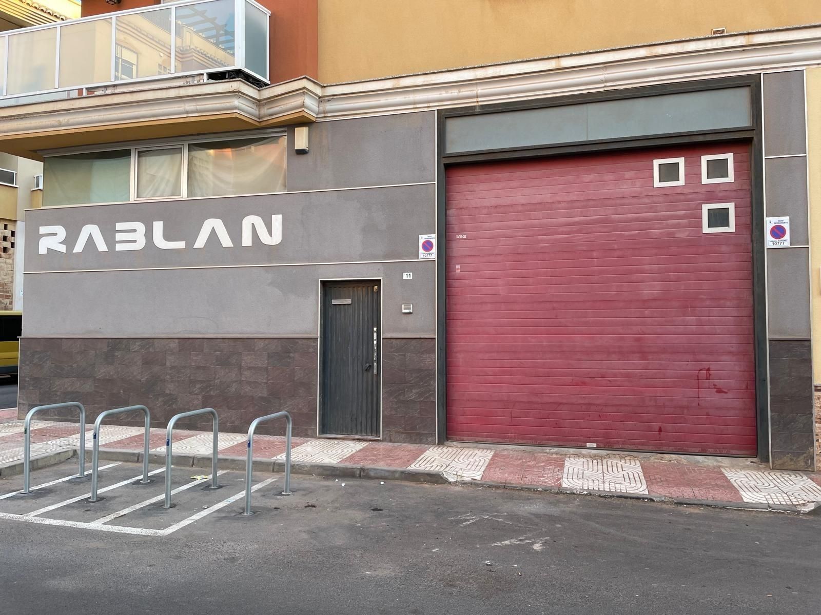 Nave industrial en venta en Roquetas Pueblo