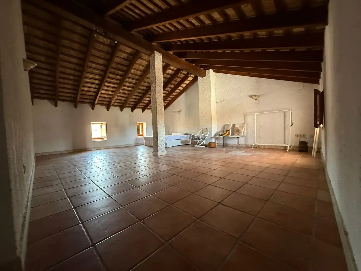 Houses for sale in La Pobla de Vallbona  with Air Conditioner, Heating and Private garden